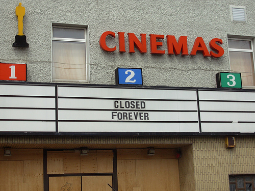 best-closed-forever-sign.jpg