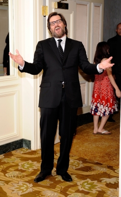 jim-carey-fuller-figure.jpg