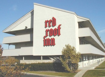 red-roof-inn.jpg