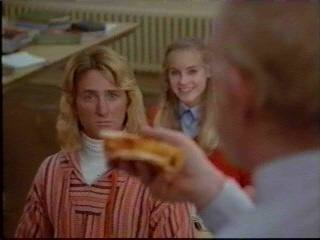 jeff-spicoli-pizza.jpg