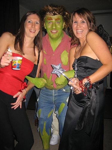 the-hulk-partying.jpg