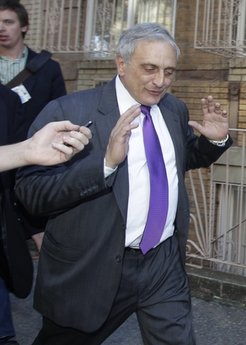 carl-paladino-this-big-a-vigina.jpg