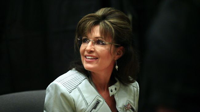 palin-in-white-jacket-looking-back.jpg