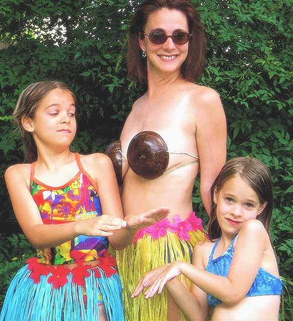 mom-with-coconuts.jpg