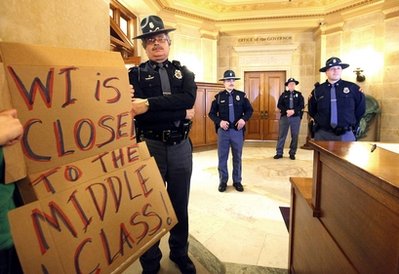 wisconsin-closed-to-middle-class.jpg