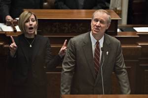 Speech by Raunder sign language