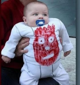 kid-dressed-as-wilson