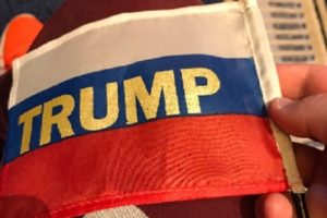 donald-trump-cpac-russian-flag